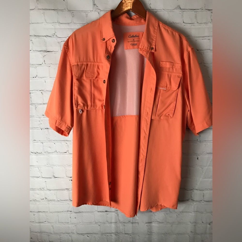 Cabela's Fishing Shirt Mens Size M Vented Quick Dry Rod Holder Salmon Orange - Picture 2 of 5